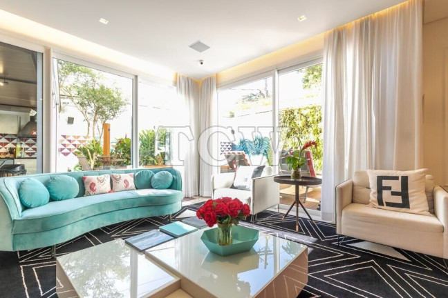 Imagem Casa de Condomínio com 4 Quartos à Venda, 550 m² em Jardim Petrópolis - São Paulo