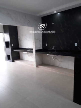 Imagem Casa com 3 Quartos à Venda, 250 m² em Santa Rosa - Uberlândia Imagem Casa com 3 Quartos à Venda, 250 m² em Santa Rosa - Uberlândia