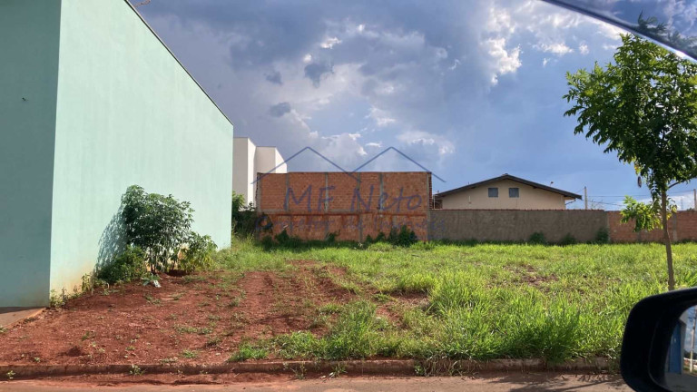 Imagem Terreno à Venda, 250 m² em Jardim Ferrarezzi - Pirassununga Imagem Terreno à Venda, 250 m² em Jardim Ferrarezzi - Pirassununga