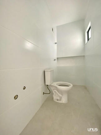 Imagem Sobrado com 2 Quartos à Venda, 100 m² em Forquilhas - São José