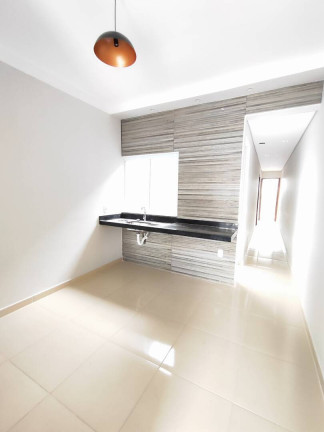 Imagem Casa com 2 Quartos à Venda, em Parque São Bento - Sorocaba Imagem Casa com 2 Quartos à Venda, em Parque São Bento - Sorocaba