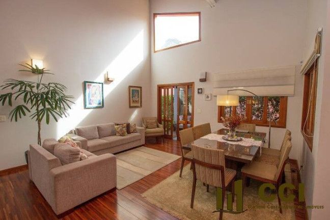 Imagem Casa com 3 Quartos à Venda, 239 m² em Chácara Santa Lúcia - Carapicuíba