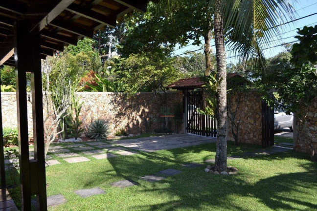 Imagem Casa com 5 Quartos à Venda, 450 m² em Camboinhas - Niterói Imagem Casa com 5 Quartos à Venda, 450 m² em Camboinhas - Niterói