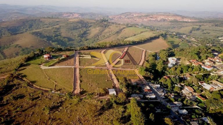 Imagem Terreno à Venda, 1.350 m² em Centro - Ritápolis Imagem Terreno à Venda, 1.350 m² em Centro - Ritápolis