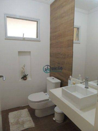 Imagem Casa com 5 Quartos à Venda, 320 m² em Rio Do Ouro - Niterói