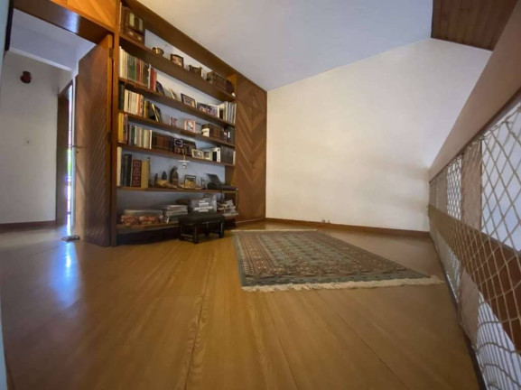 Imagem Casa com 4 Quartos à Venda, 270 m² em Jardim Peri Peri - São Paulo
