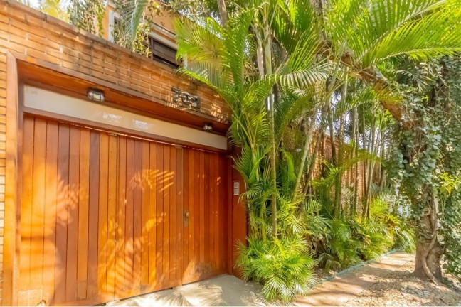 Imagem Casa com 4 Quartos à Venda, 310 m² em Moema - São Paulo