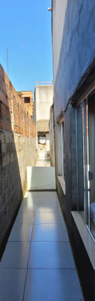 Imagem Casa com 2 Quartos à Venda, 200 m² em Mogi Das Cruzes Imagem Casa com 2 Quartos à Venda, 200 m² em Mogi Das Cruzes