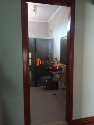 Imagem Casa com 3 Quartos à Venda, 157 m² em Jardim Quisisana - Poços De Caldas Imagem Casa com 3 Quartos à Venda, 157 m² em Jardim Quisisana - Poços De Caldas