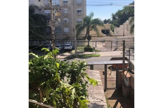 Imagem Terreno à Venda,  em Petrópolis - Porto Alegre