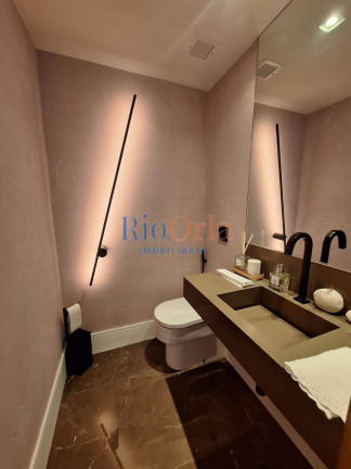 Imagem Apartamento com 4 Quartos à Venda, 300 m² em Barra Da Tijuca - Rio De Janeiro