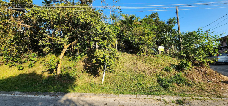 Imagem Terreno à Venda, 483 m² em Floresta - Joinville Imagem Terreno à Venda, 483 m² em Floresta - Joinville