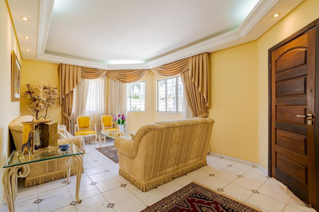 Imagem Casa com 4 Quartos à Venda, 252 m² em Seminário - Curitiba Imagem Casa com 4 Quartos à Venda, 252 m² em Seminário - Curitiba