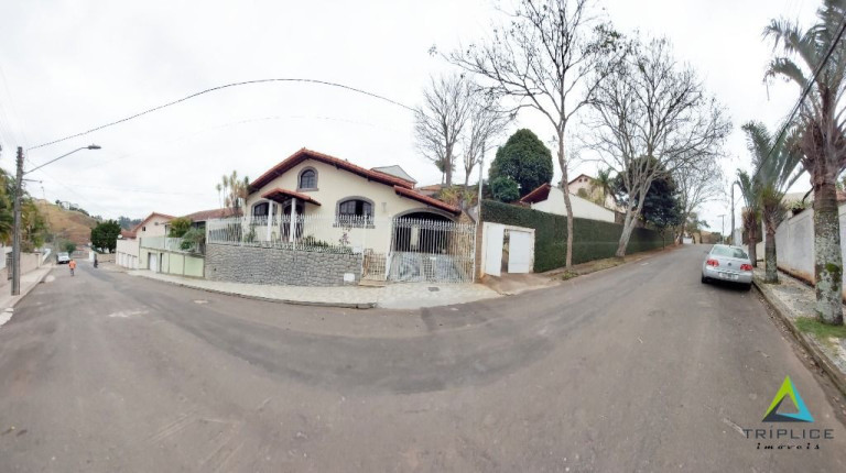 Imagem Casa com 4 Quartos à Venda, 250 m² em Bom Clima - Juiz De Fora Imagem Casa com 4 Quartos à Venda, 250 m² em Bom Clima - Juiz De Fora
