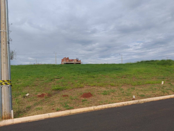 Imagem Terreno em Condomínio à Venda, em Residencial Villa De León - Piratininga Imagem Terreno em Condomínio à Venda, em Residencial Villa De León - Piratininga
