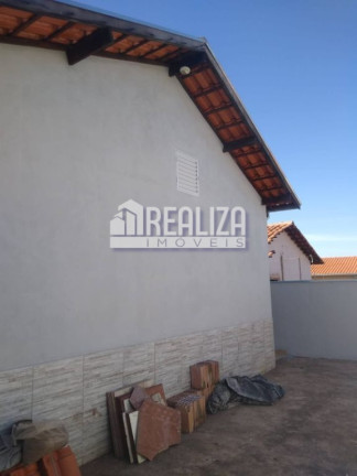 Imagem Casa com 3 Quartos à Venda, 200 m² em Cidade Nova - Uberaba Imagem Casa com 3 Quartos à Venda, 200 m² em Cidade Nova - Uberaba
