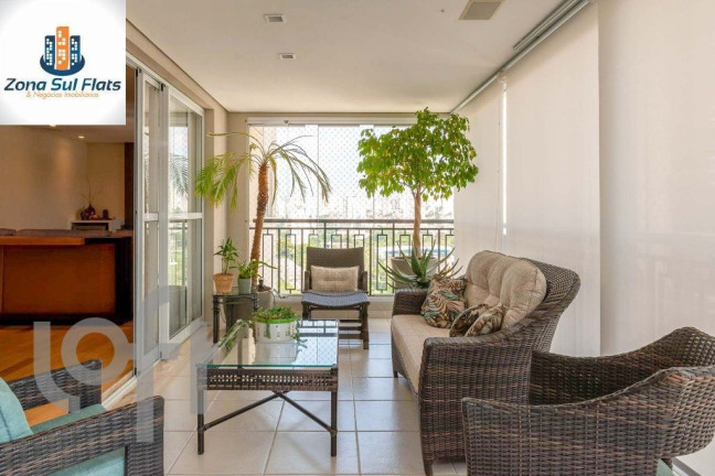 Imagem Apartamento com 3 Quartos à Venda, 170 m² em Vila Firmiano Pinto - São Paulo