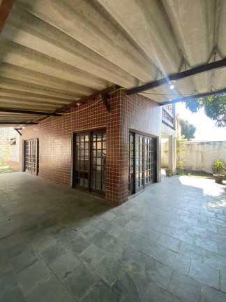 Imagem Casa com 3 Quartos à Venda, 1.000 m² em Bambuí - Maricá