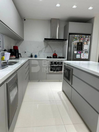 Imagem Apartamento com 4 Quartos à Venda, 162 m² em Centro - Balneário Camboriú Imagem Apartamento com 4 Quartos à Venda, 162 m² em Centro - Balneário Camboriú