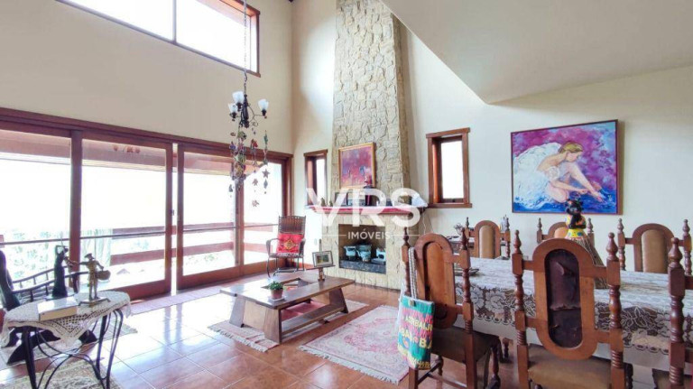 Imagem Casa com 6 Quartos à Venda, 423 m² em Iucas - Teresópolis Imagem Casa com 6 Quartos à Venda, 423 m² em Iucas - Teresópolis