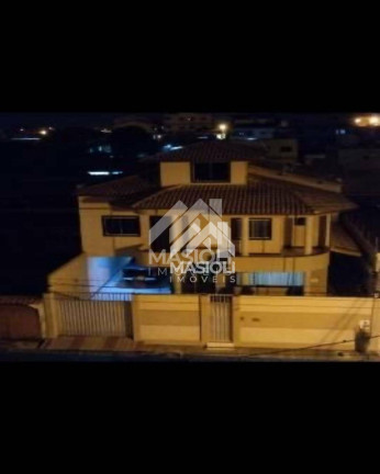 Imagem Casa com 4 Quartos à Venda, 300 m² em Industrial - Vila Velha Imagem Casa com 4 Quartos à Venda, 300 m² em Industrial - Vila Velha