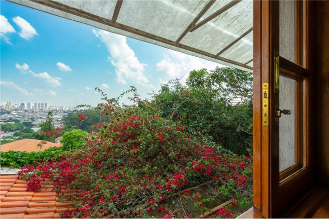 Imagem Casa com 4 Quartos à Venda, em Rolinópolis - São Paulo Imagem Casa com 4 Quartos à Venda, em Rolinópolis - São Paulo
