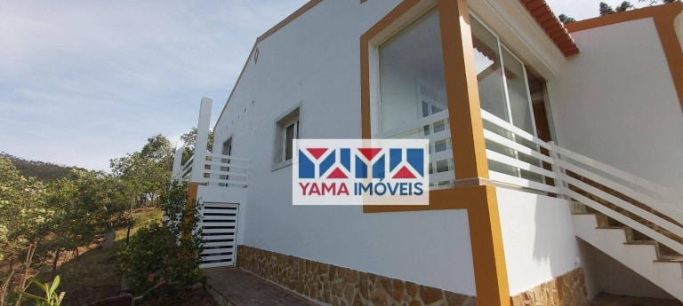 Imagem Casa com 4 Quartos à Venda, 220 m² em Lisboa - Lisboa Imagem Casa com 4 Quartos à Venda, 220 m² em Lisboa - Lisboa