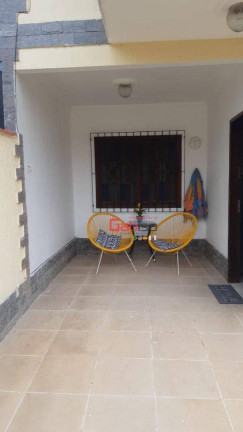 Imagem Casa com 2 Quartos à Venda, 82 m² em Palmeiras - Cabo Frio Imagem Casa com 2 Quartos à Venda, 82 m² em Palmeiras - Cabo Frio