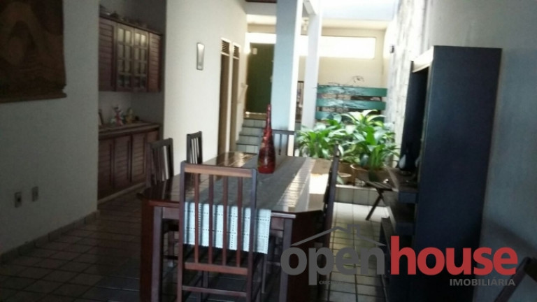Imagem Casa com 4 Quartos à Venda, 320 m² em Ponta Negra - Natal