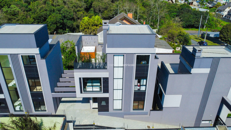 Imagem Casa com 3 Quartos à Venda, 179 m² em São Lourenço - Curitiba