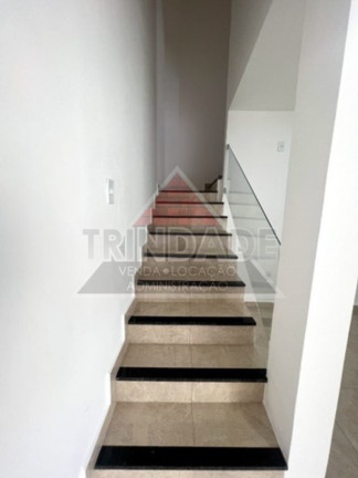 Imagem Casa com 2 Quartos à Venda, 200 m² em Guaratiba - Rio De Janeiro Imagem Casa com 2 Quartos à Venda, 200 m² em Guaratiba - Rio De Janeiro