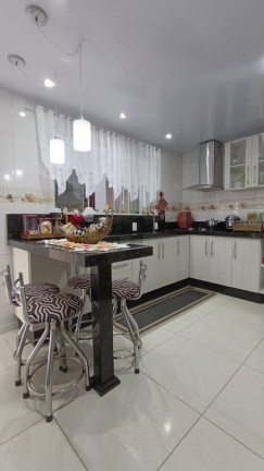 Imagem Casa com 3 Quartos à Venda, 169 m² em Itaum - Joinville Imagem Casa com 3 Quartos à Venda, 169 m² em Itaum - Joinville