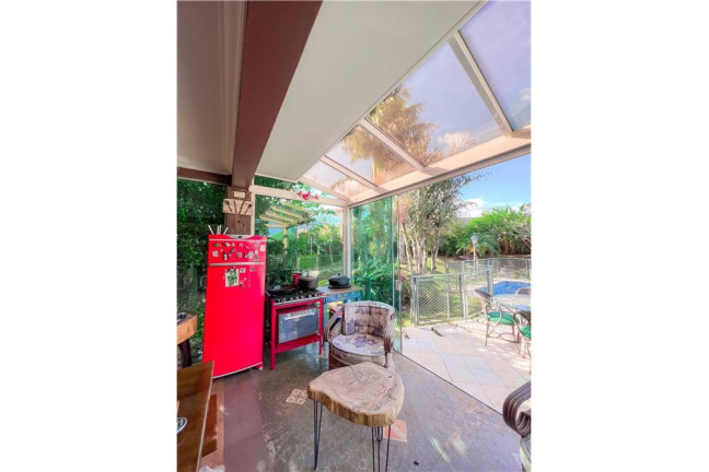 Imagem Casa com 4 Quartos à Venda, em São Lucas - Viamão Imagem Casa com 4 Quartos à Venda, em São Lucas - Viamão