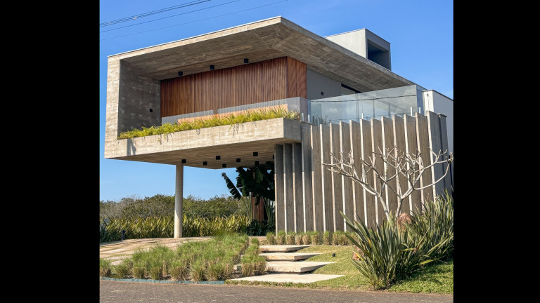 Casa com 4 Quartos à Venda, 368 m² em Centenário - Torres