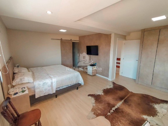 Imagem Sobrado com 3 Quartos à Venda, 345 m² em Salinas - Balneário Barra Do Sul Imagem Sobrado com 3 Quartos à Venda, 345 m² em Salinas - Balneário Barra Do Sul