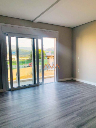 Imagem Casa com 4 Quartos à Venda, 400 m² em Ingleses Norte - Florianópolis Imagem Casa com 4 Quartos à Venda, 400 m² em Ingleses Norte - Florianópolis