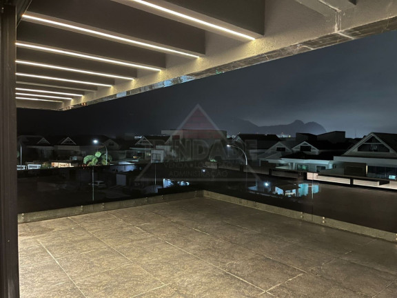 Imagem Casa com 5 Quartos à Venda, 500 m² em Recreio Dos Bandeirantes - Rio De Janeiro Imagem Casa com 5 Quartos à Venda, 500 m² em Recreio Dos Bandeirantes - Rio De Janeiro