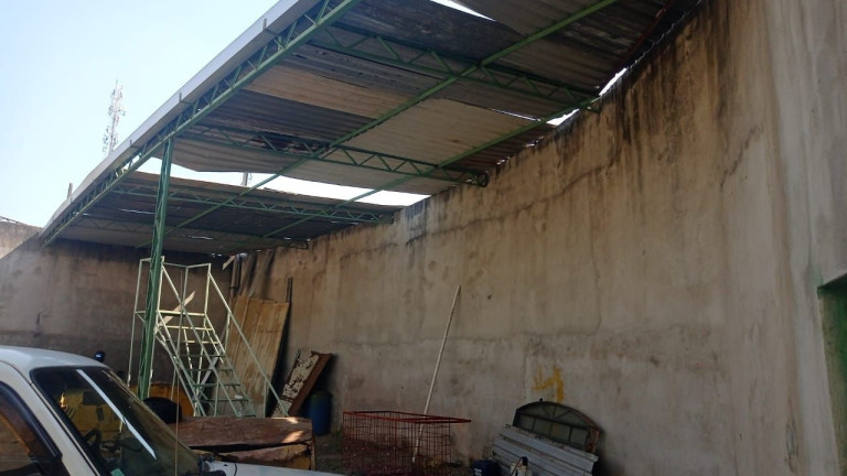 Imagem Galpão à Venda, 300 m² em Jardim Santo Antônio Da Boa Vista - Jacareí Imagem Galpão à Venda, 300 m² em Jardim Santo Antônio Da Boa Vista - Jacareí