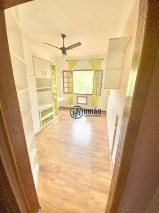 Imagem Casa com 3 Quartos à Venda, 385 m² em Pendotiba - Niterói