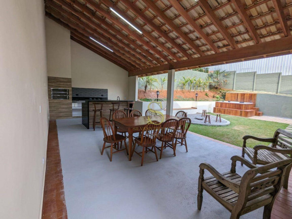 Imagem Casa com 3 Quartos à Venda, 211 m² em Jardim Estância Brasil - Atibaia Imagem Casa com 3 Quartos à Venda, 211 m² em Jardim Estância Brasil - Atibaia