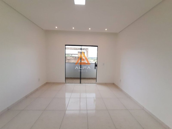Imagem Casa com 3 Quartos à Venda, 172 m² Imagem Casa com 3 Quartos à Venda, 172 m²