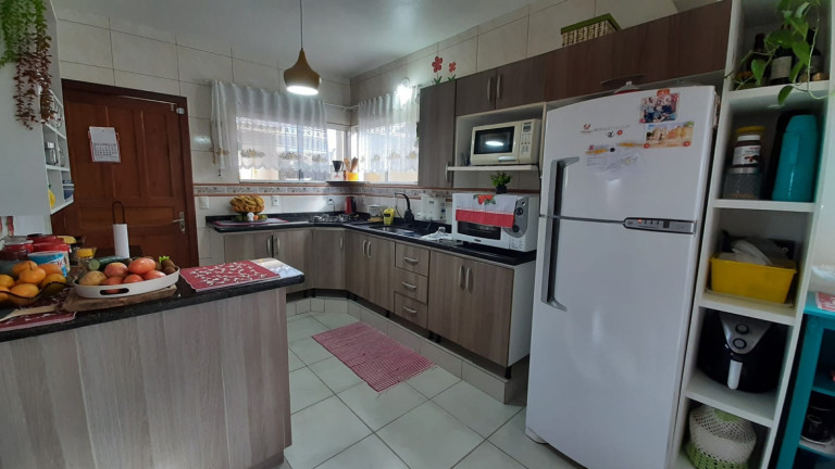 Imagem Casa com 3 Quartos à Venda, 160 m² em Areias De Palhocinha - Garopaba Imagem Casa com 3 Quartos à Venda, 160 m² em Areias De Palhocinha - Garopaba