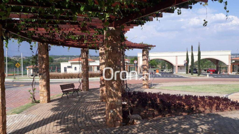 Imagem Sobrado com 4 Quartos à Venda, 250 m² em Vila Atalaia - Goiânia Imagem Sobrado com 4 Quartos à Venda, 250 m² em Vila Atalaia - Goiânia