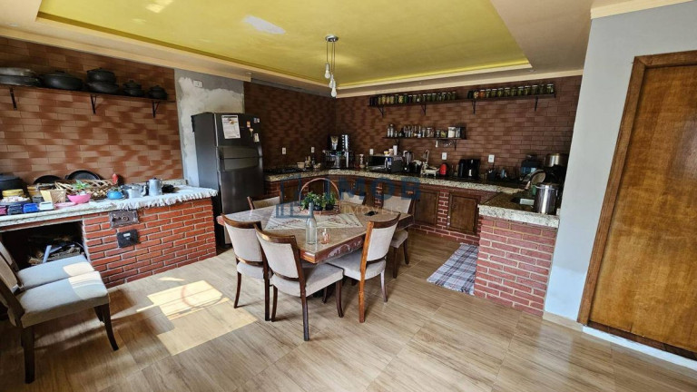 Imagem Casa com 5 Quartos à Venda, 190 m² em Rio Hern - Schroeder