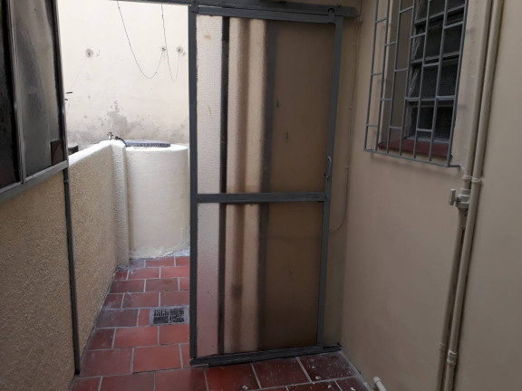 Imagem Apartamento com 3 Quartos à Venda, 70 m² em Centro Histórico - Porto Alegre Imagem Apartamento com 3 Quartos à Venda, 70 m² em Centro Histórico - Porto Alegre