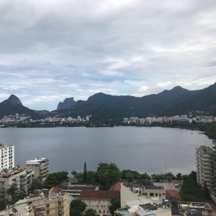 Imagem Apartamento com 3 Quartos à Venda, 184 m² em Lagoa - Rio De Janeiro Imagem Apartamento com 3 Quartos à Venda, 184 m² em Lagoa - Rio De Janeiro
