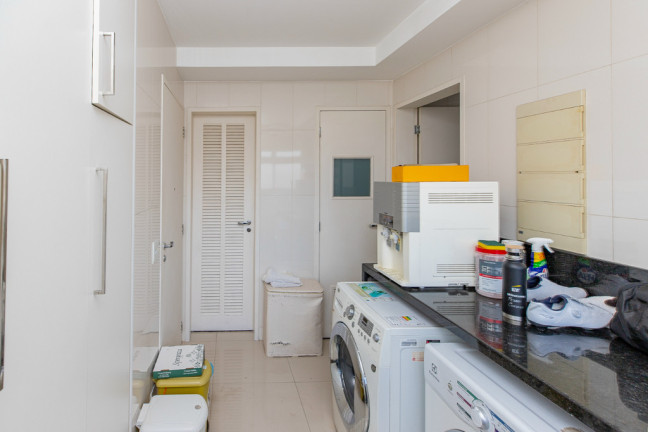 Imagem Apartamento com 3 Quartos à Venda, 210 m² em Moema - São Paulo Imagem Apartamento com 3 Quartos à Venda, 210 m² em Moema - São Paulo