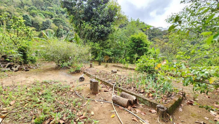 Imagem Terreno à Venda, 760 m² em Três Córregos - Teresópolis Imagem Terreno à Venda, 760 m² em Três Córregos - Teresópolis