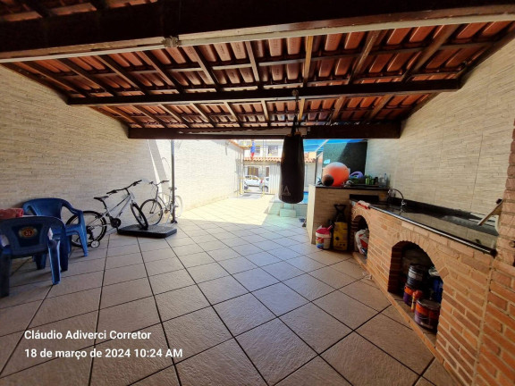 Imagem Casa com 4 Quartos à Venda, 330 m² em Itapuã - Vila Velha