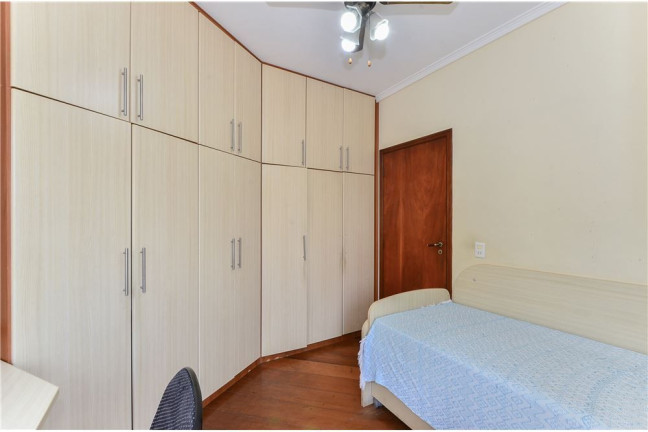 Imagem Casa com 4 Quartos à Venda, 270 m² em Nova Caieiras - Caieiras Imagem Casa com 4 Quartos à Venda, 270 m² em Nova Caieiras - Caieiras